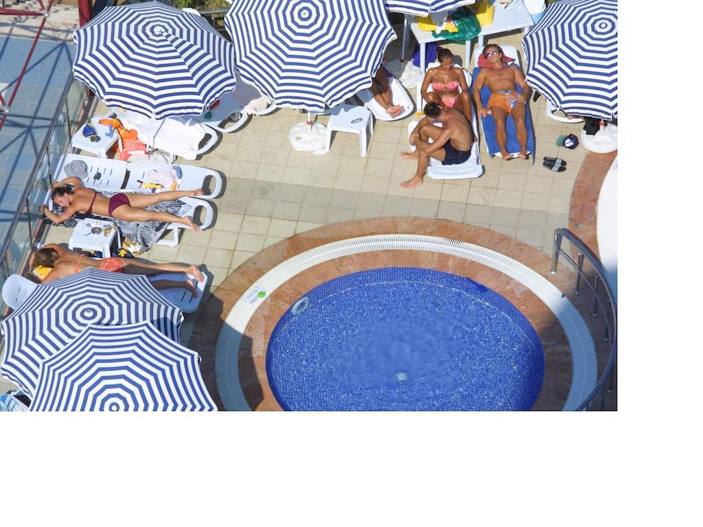 Ares Hotel Mahmutlar Bagian luar foto